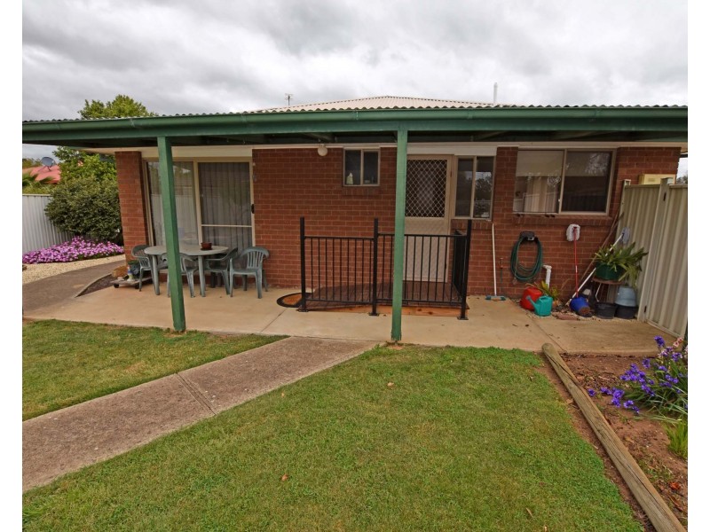 2/17 Munro Crescent, Kyabram VIC 3620