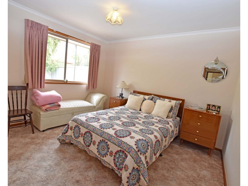 2/17 Munro Crescent, Kyabram VIC 3620