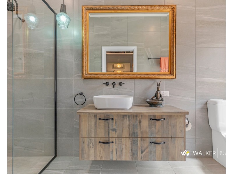 58-60 Lake Road, Kyabram VIC 3620