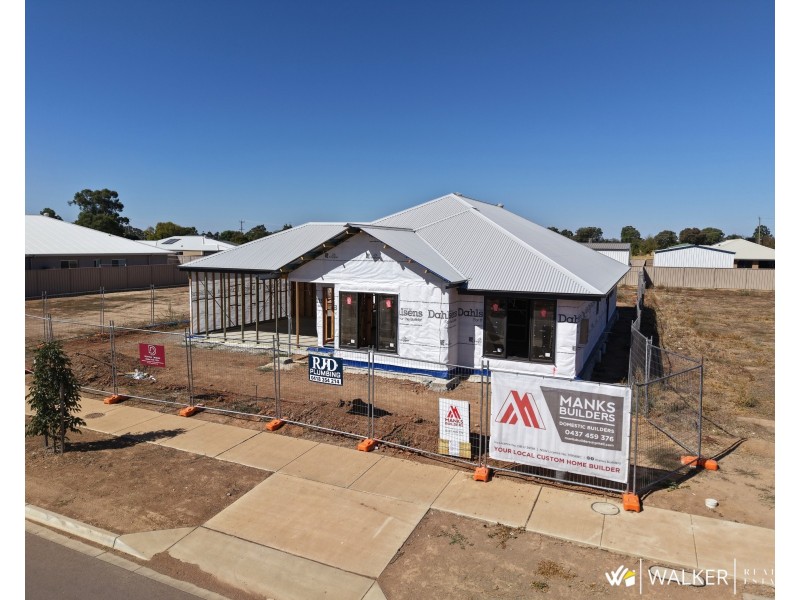 30 Walla Loop, Kyabram VIC 3620