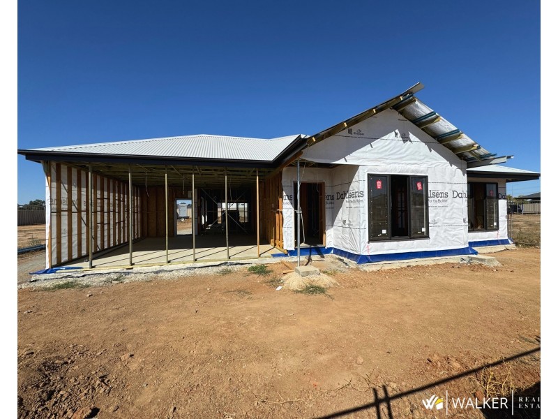 30 Walla Loop, Kyabram VIC 3620