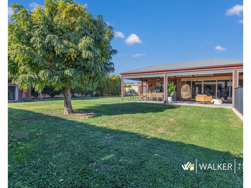 3 McLennan Close, Kyabram VIC 3620