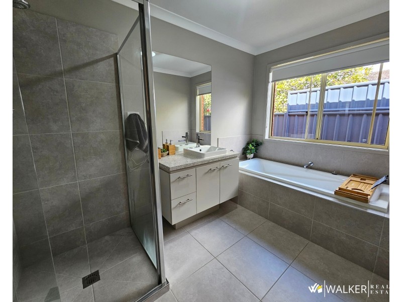 27 Tweddle Street, Kyabram VIC 3620