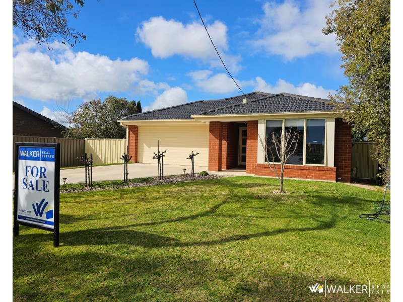 27 Tweddle Street, Kyabram VIC 3620
