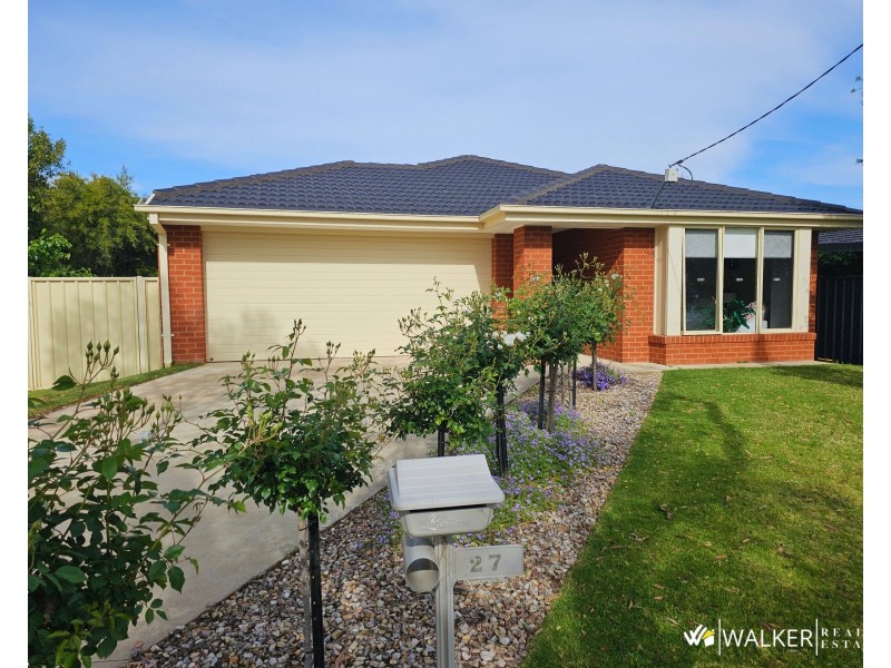 27 Tweddle Street, Kyabram VIC 3620