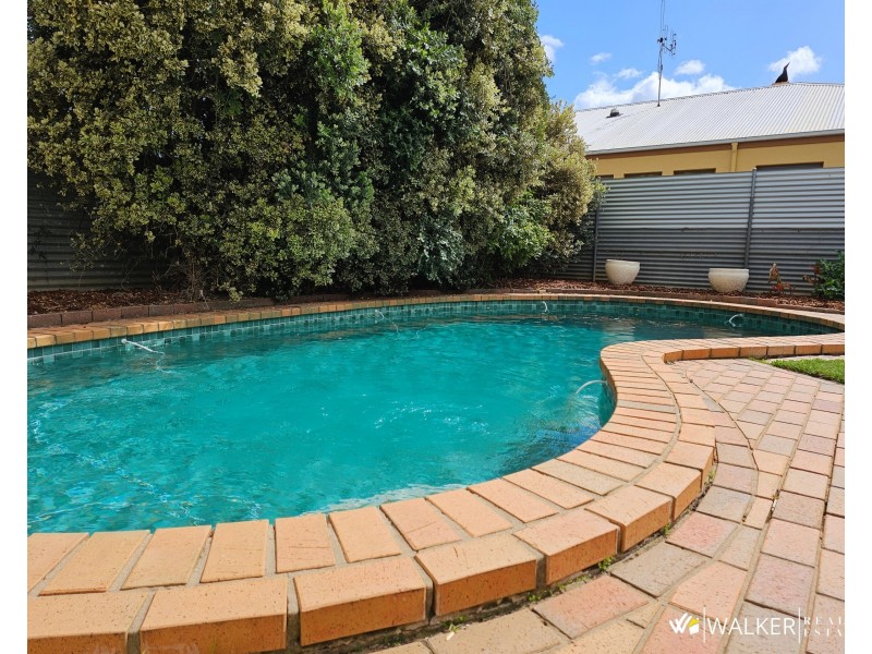 14 Tehan Avenue, Kyabram VIC 3620