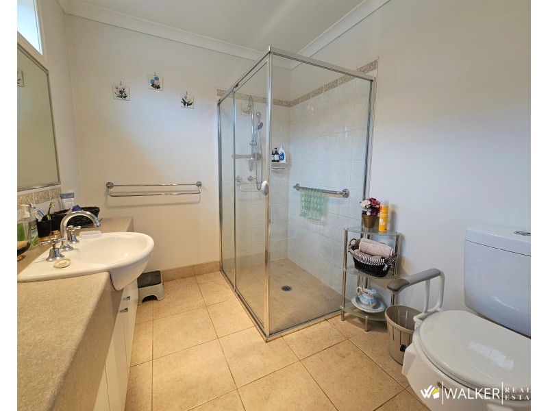 16 Goegan Drive, Kyabram VIC 3620
