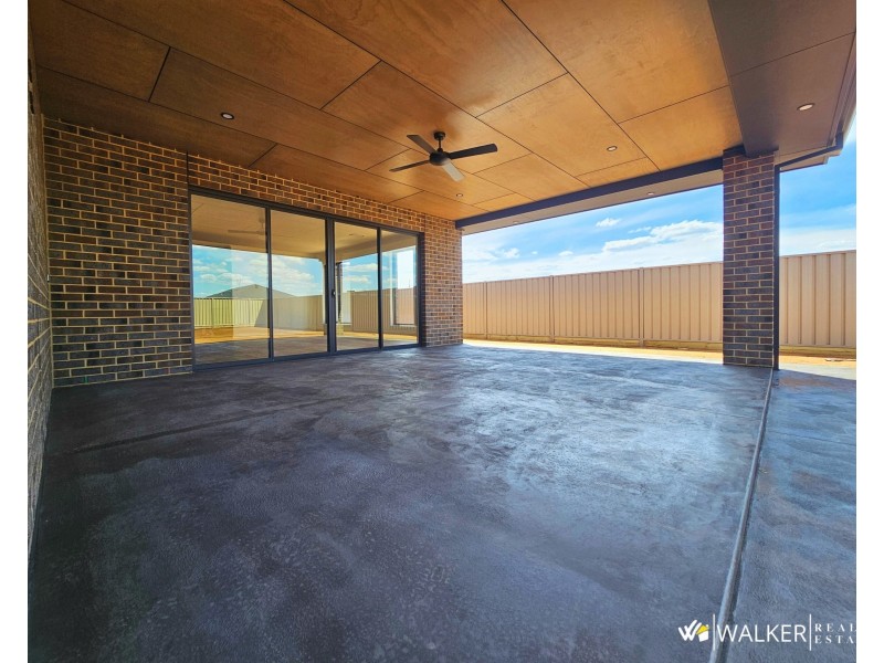 24 Walla Loop, Kyabram VIC 3620