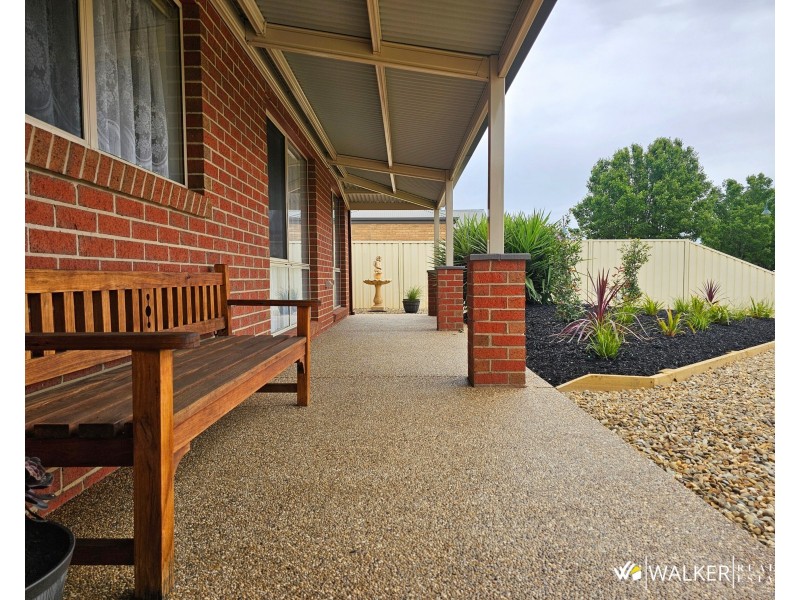 5 McLennan Close, Kyabram VIC 3620