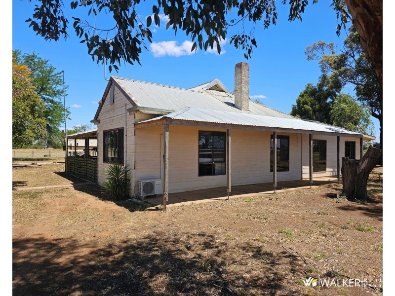 811 White Road, Girgarre VIC 3624