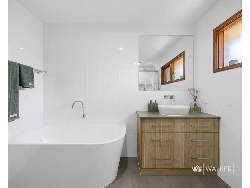 7 Outram Avenue, Kyabram VIC 3620