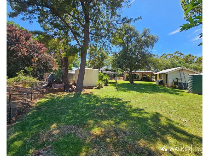 8 Shaw Road, Stanhope VIC 3623