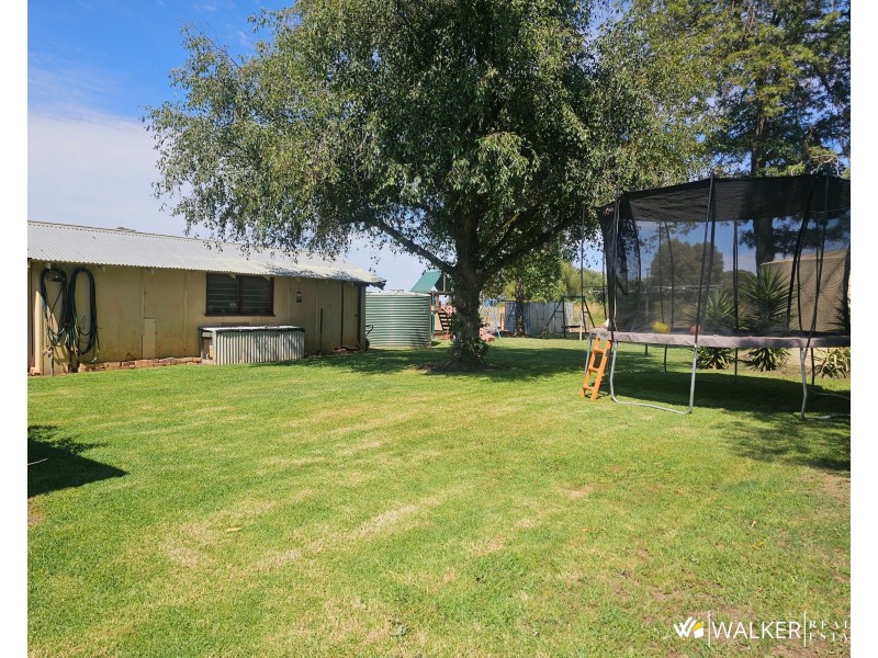 8 Shaw Road, Stanhope VIC 3623