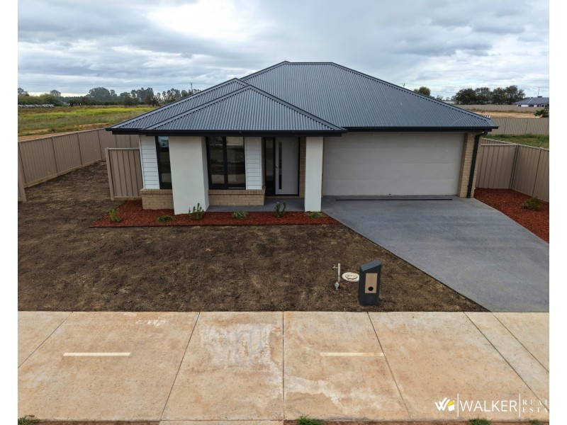 43 Biyala Circuit, Kyabram VIC 3620
