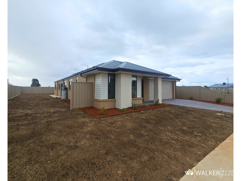 43 Biyala Circuit, Kyabram VIC 3620