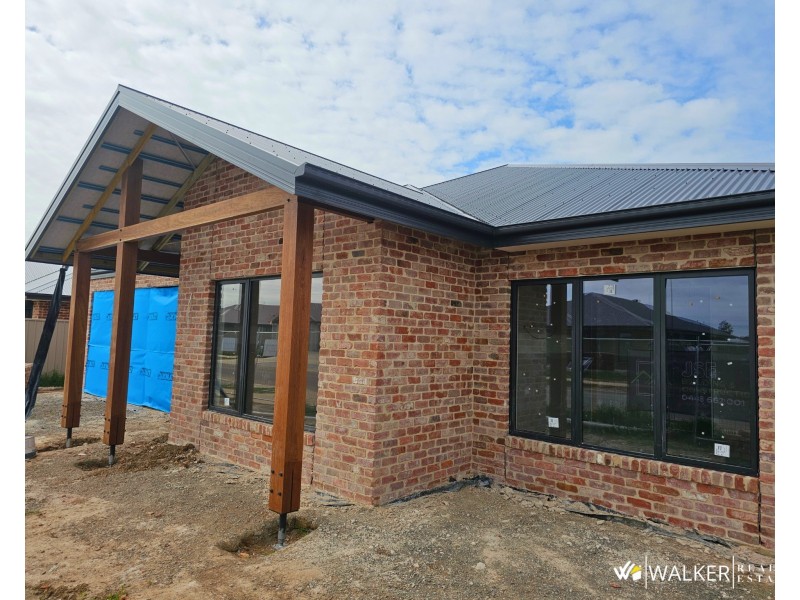 28 Walla Loop, Kyabram VIC 3620