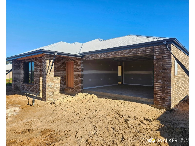 51 Nurtja Drive, Kyabram VIC 3620