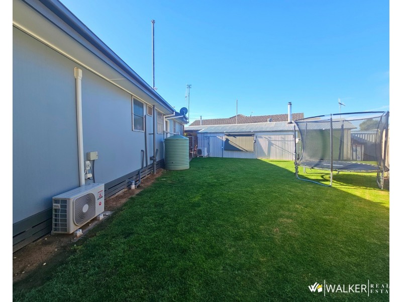 23 Lynton Crescent, Kyabram VIC 3620