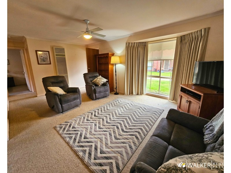 2/134-136 Fenaughty Street, Kyabram VIC 3620
