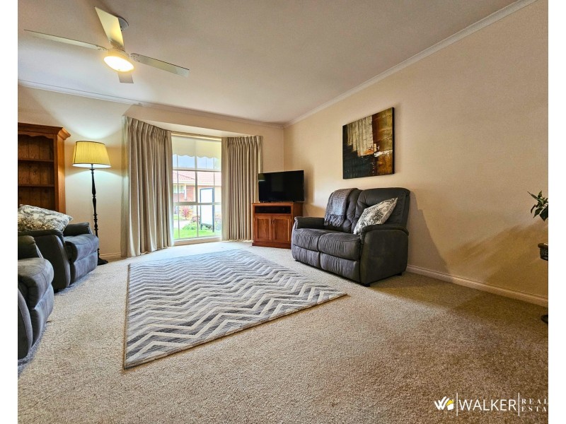 2/134-136 Fenaughty Street, Kyabram VIC 3620