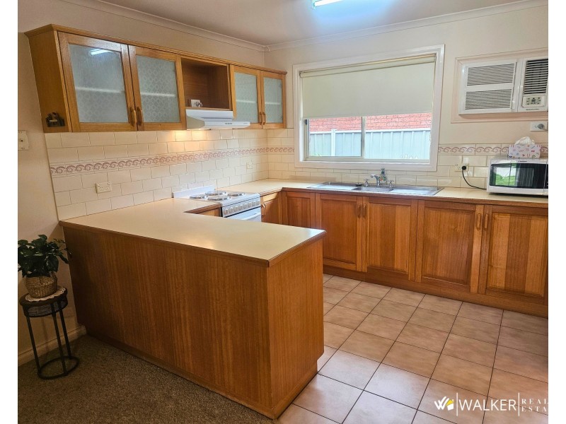 2/134-136 Fenaughty Street, Kyabram VIC 3620