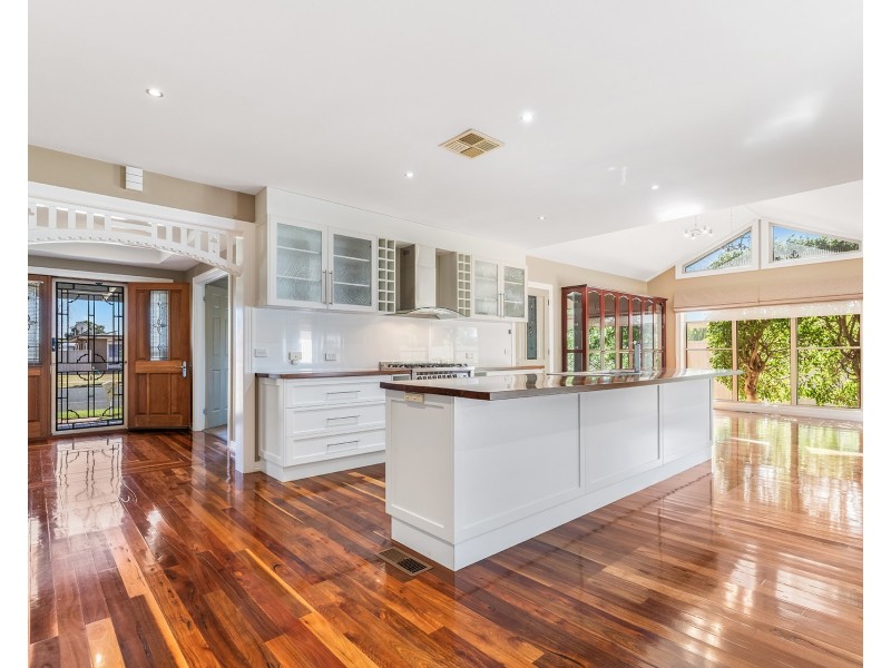 28 Fenaughty Street, Kyabram VIC 3620