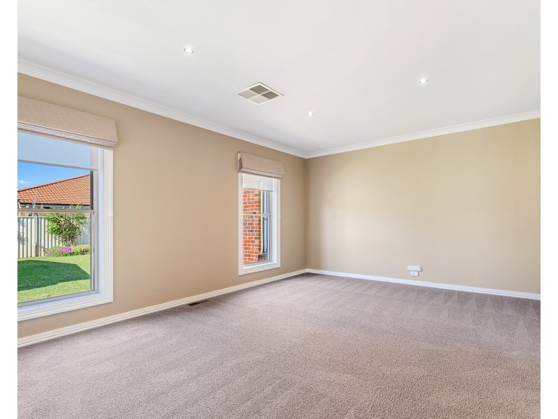 28 Fenaughty Street, Kyabram VIC 3620