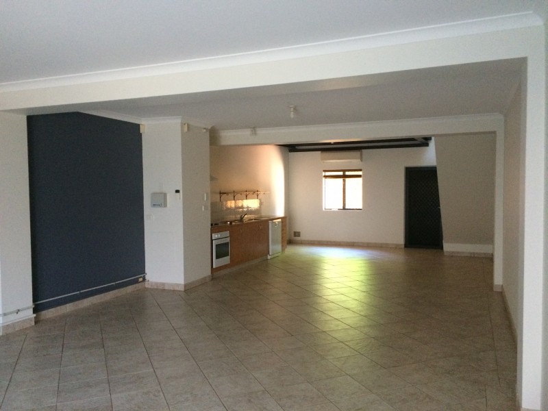 18 Strang Street, Beaconsfield WA 6162