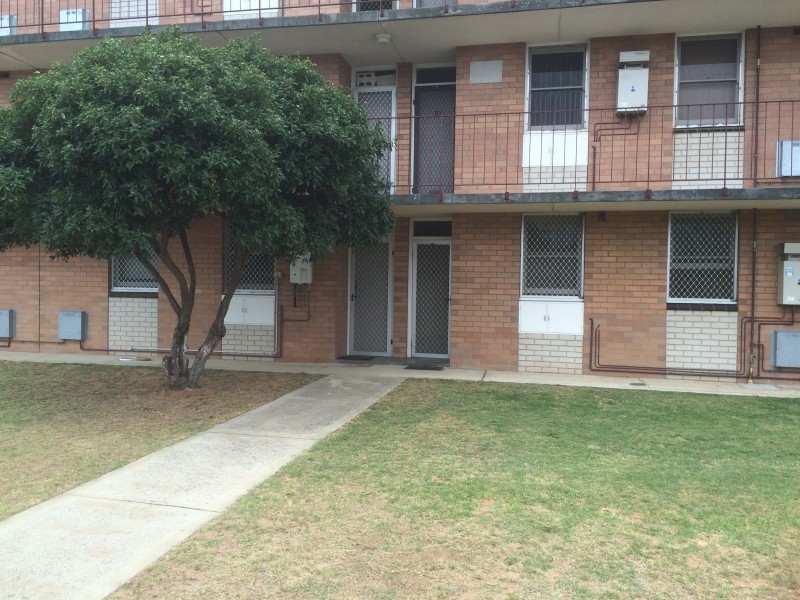 6/221 Clontarf Road, Hamilton Hill WA 6163