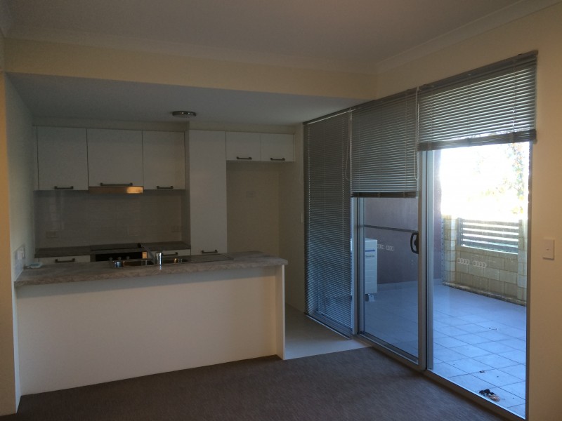 6/1 Esteem Lane, Atwell WA 6164