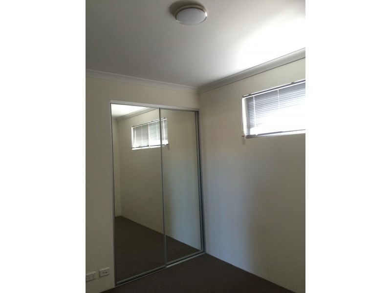 6/1 Esteem Lane, Atwell WA 6164