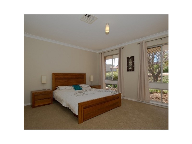 7 Ashbourne Way, Hamilton Hill WA 6163