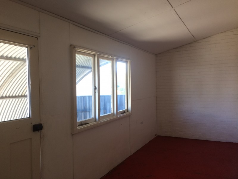 26 Lorraine Place, Hamilton Hill WA 6163