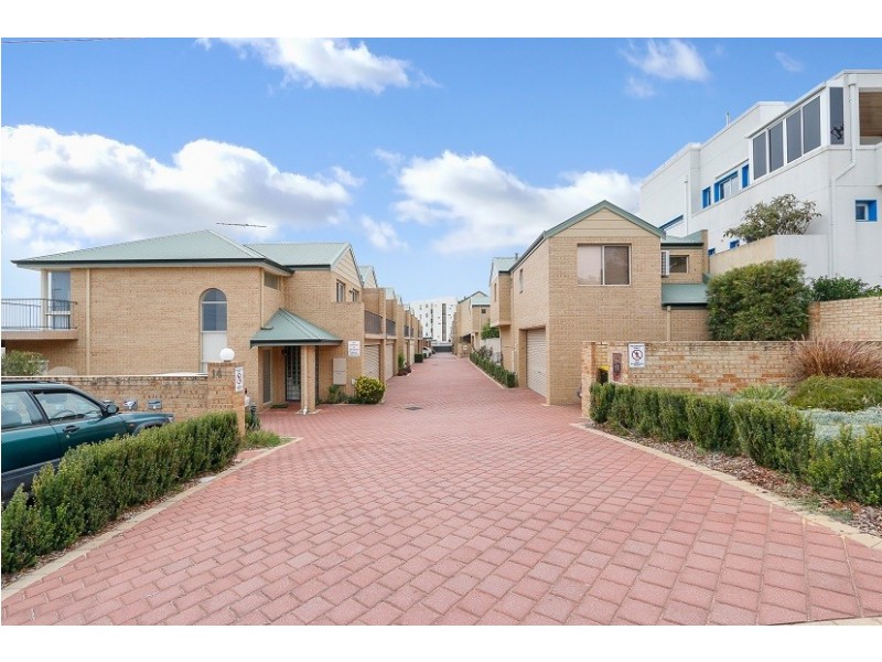 4/14 Boyd Crescent, Hamilton Hill WA 6163