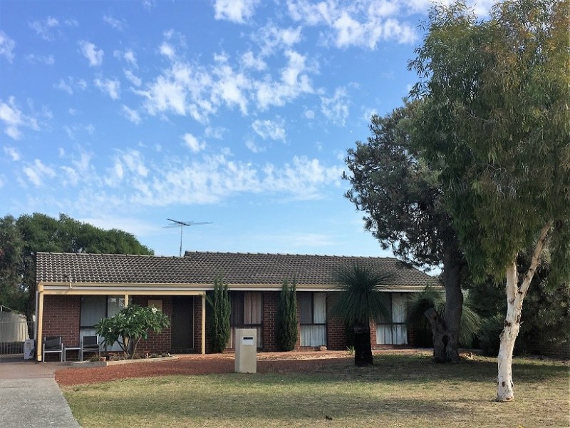 20 Quickly Crescent, Hamilton Hill WA 6163