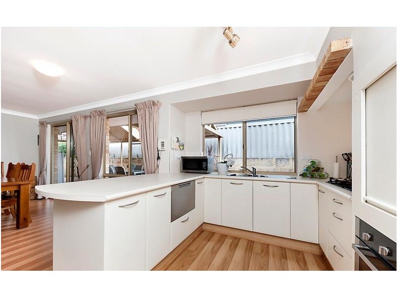 81 Beasley Road, Leeming WA 6149