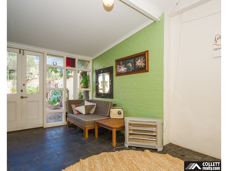 13 Russell Street, Fremantle WA 6160
