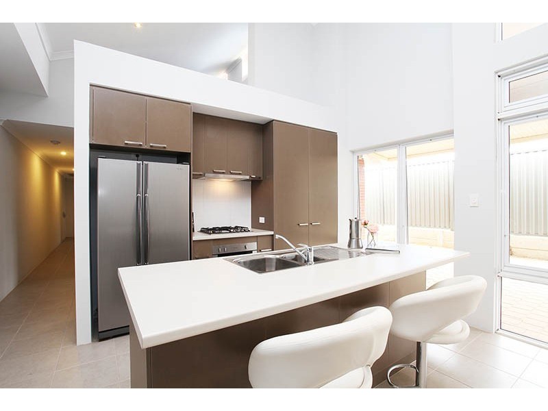 A/13 Clara, Hamilton Hill WA 6163