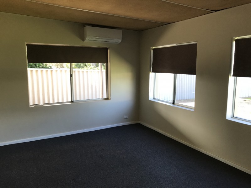5 Greig Street, Willagee WA 6156