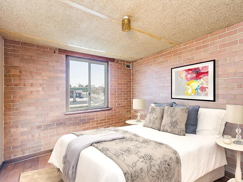 21/221 Clontarf Road, Hamilton Hill WA 6163