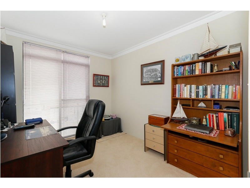 4/14 Boyd Crescent, Hamilton Hill WA 6163