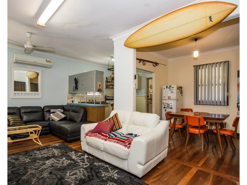 6 Bitton Street, Hamilton Hill WA 6163