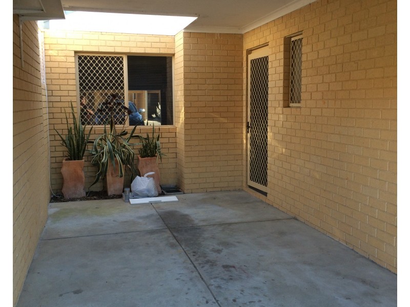 43/4 Bellion Drive, Hamilton Hill WA 6163