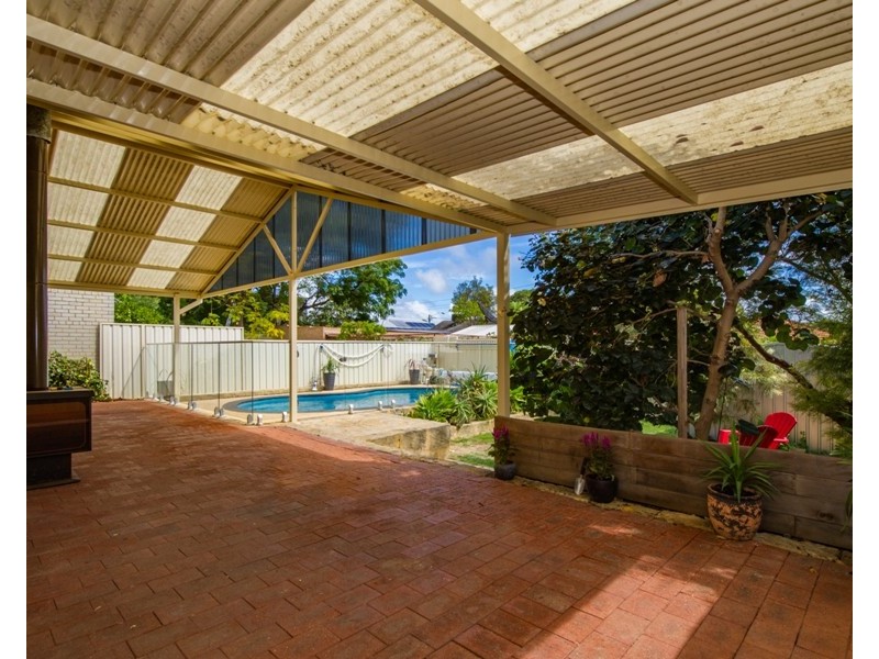 41 Gibson Street, Beaconsfield WA 6162