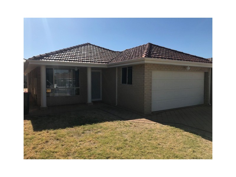 251B Hamilton Road, Coogee WA 6166