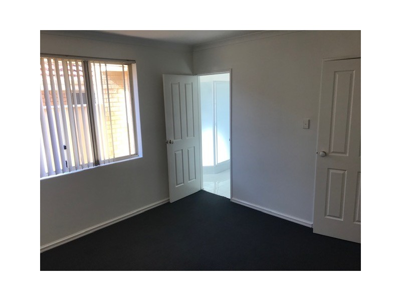 251B Hamilton Road, Coogee WA 6166