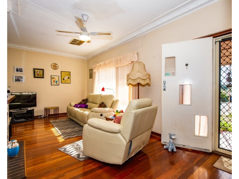 41 Forrest Road, Hamilton Hill WA 6163