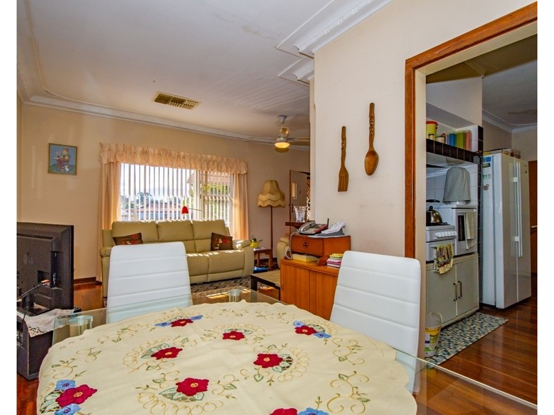 41 Forrest Road, Hamilton Hill WA 6163