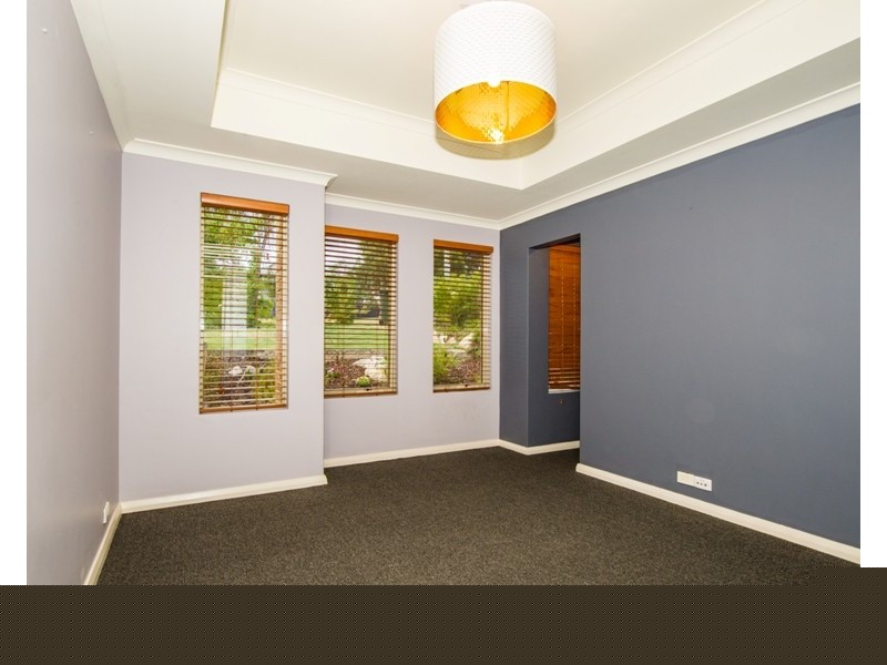 41 Gibson Street, Beaconsfield WA 6162