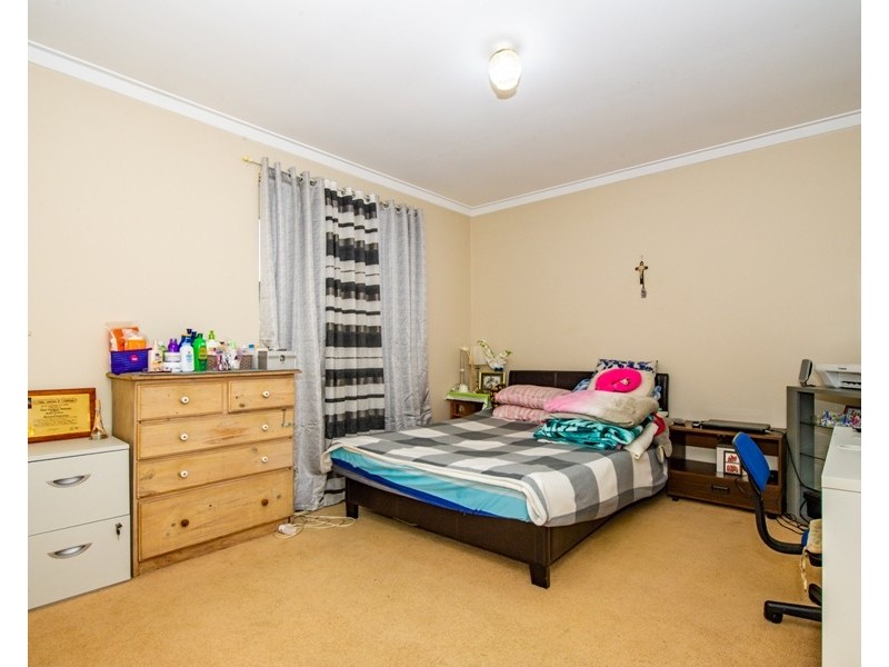220B Carrington Street, Hilton WA 6163